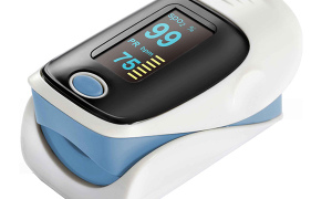 HLHP-80A Finger-tip Pulse Oximeter